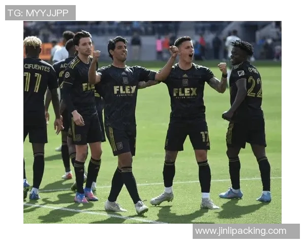 美职联洛杉矶队迎战科罗拉多队激战即将上演球迷期待的精彩对决